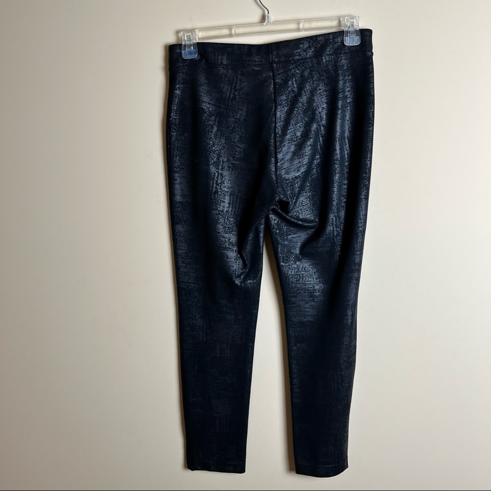 ⚡️NWOT⚡️ Calvin Klein Animal Print Compression Pants. - Picture 4 of 7